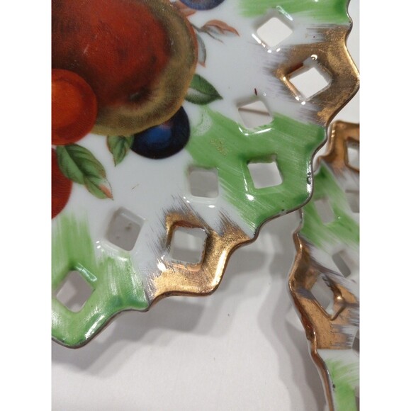 Two ArtMark Hand Painted Fruit Pattern Lattice Sawtooth Edge Vintage Wall Plates - Picture 7 of 7